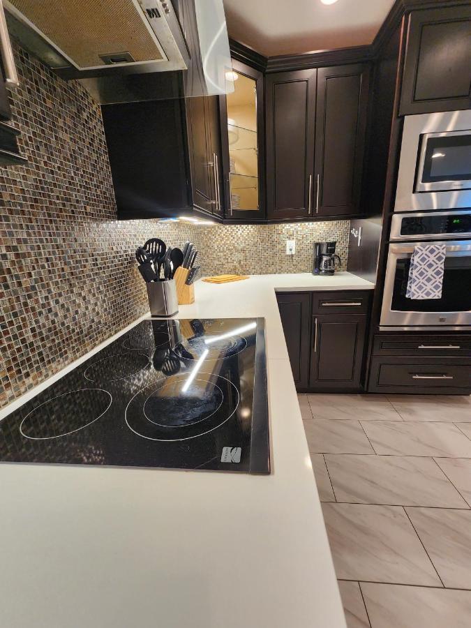 The Villa Orlando@College Park. Sleeps16 Exterior photo