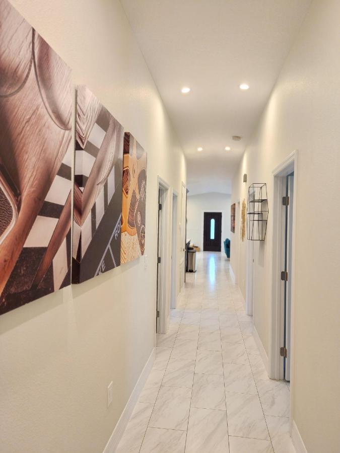 The Villa Orlando@College Park. Sleeps16 Exterior photo