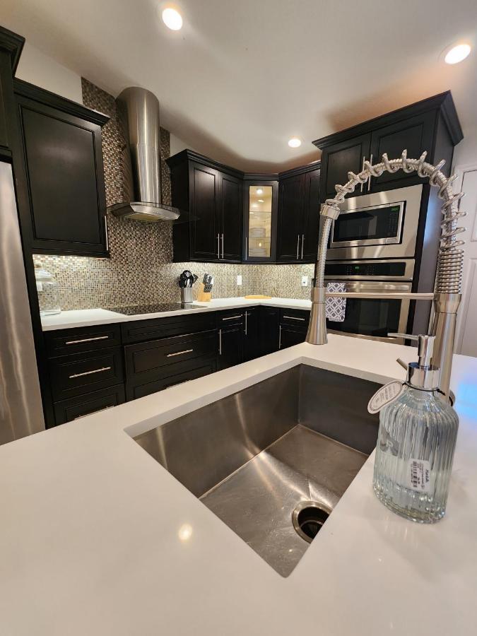The Villa Orlando@College Park. Sleeps16 Exterior photo