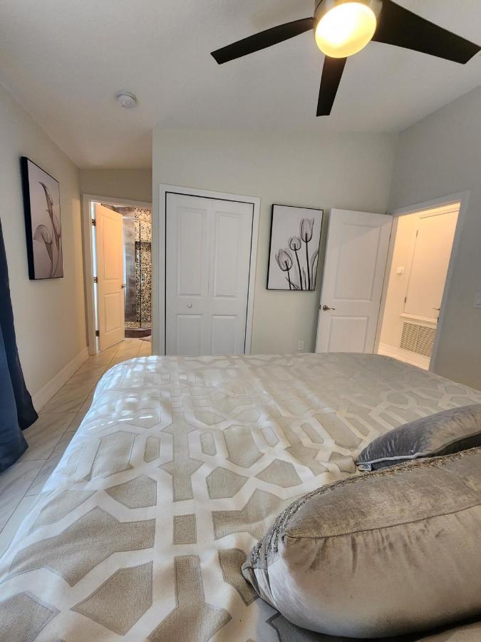 The Villa Orlando@College Park. Sleeps16 Exterior photo