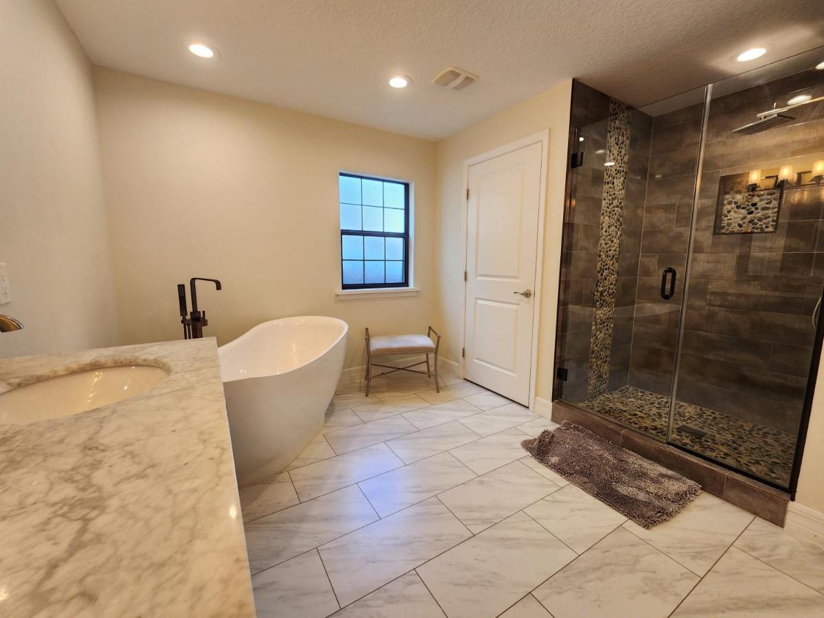 The Villa Orlando@College Park. Sleeps16 Exterior photo