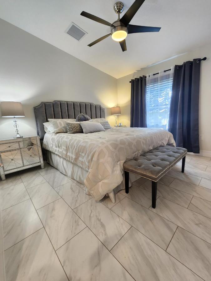 The Villa Orlando@College Park. Sleeps16 Exterior photo